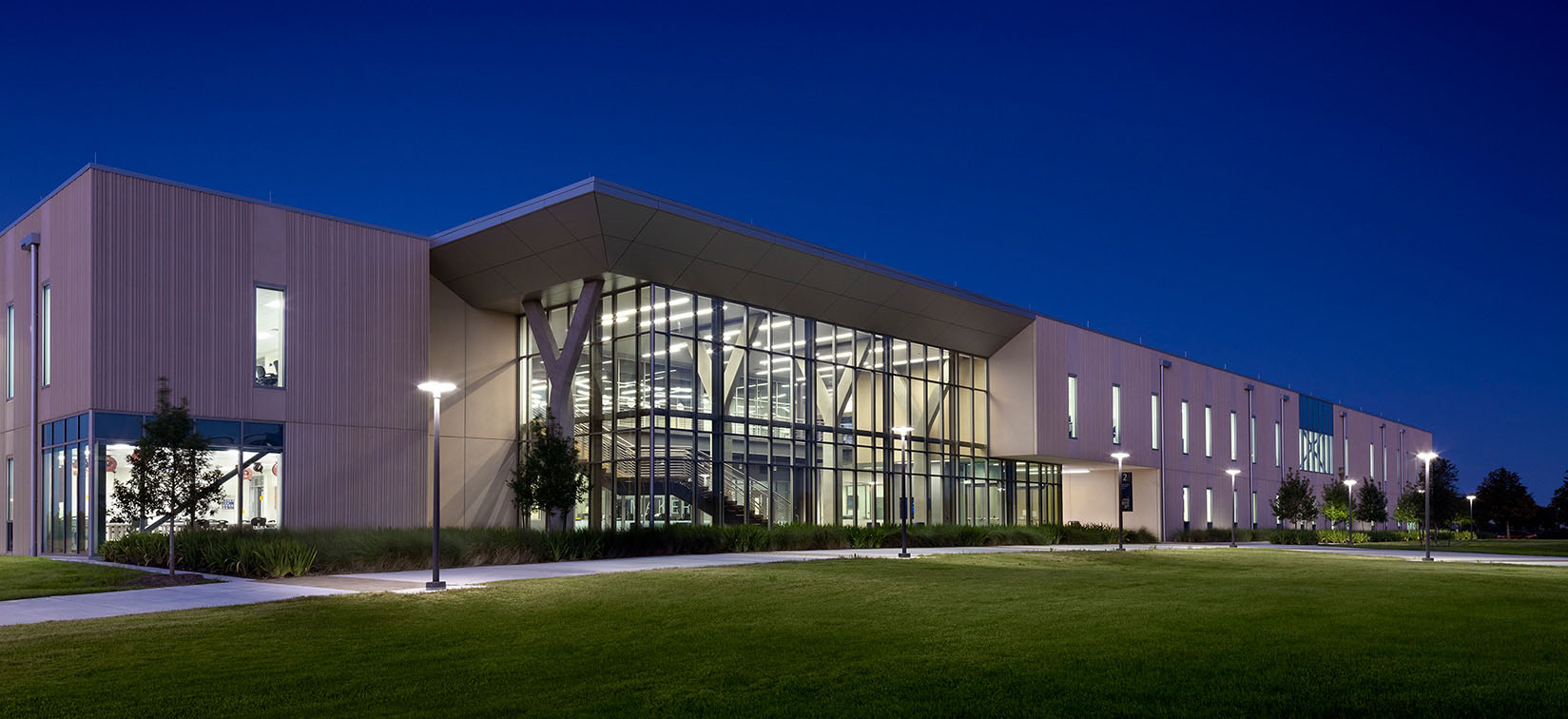 San Jacinto College Building