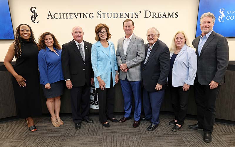 Group photo of San Jacinto College Board of Trustees with Chancellor