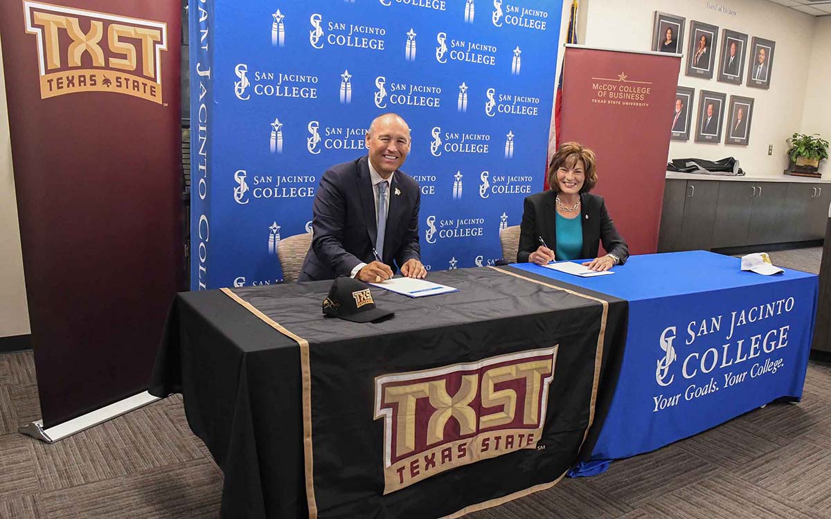 TXST Signing Ceremony